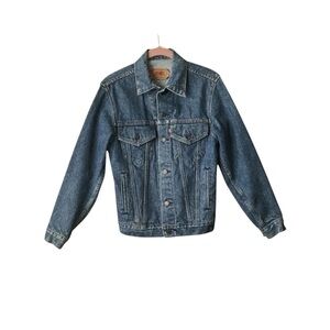 Vintage 1987 Levi Denim Jean Trucker Jacket. Size R34.